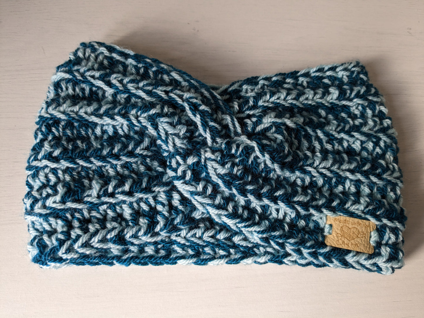 PDF Pattern: Quick and easy twisted headband - PDF crochet PATTERN